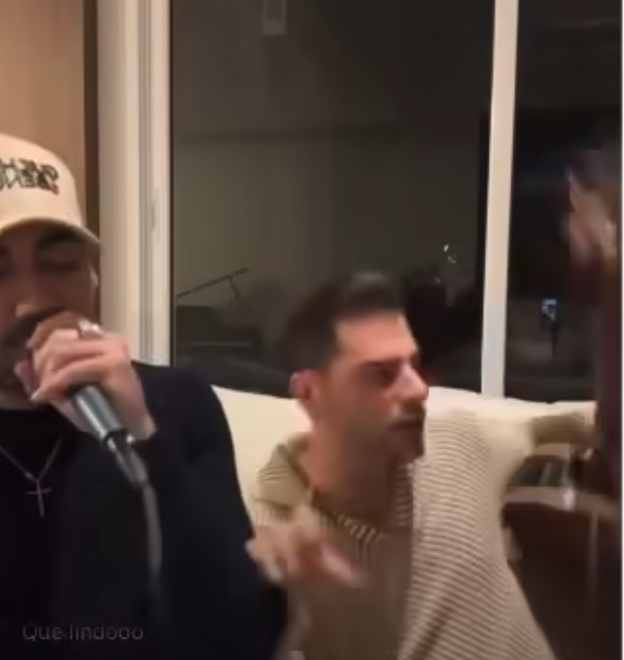 Guilherme e Benuto interrompem live e assustam fãs: “assalto?”