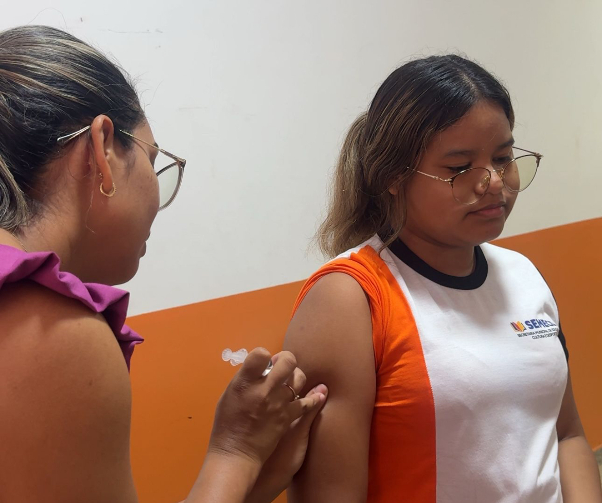 Amazonas abre campanha de vacinação nas escolas em Rio Preto da Eva
