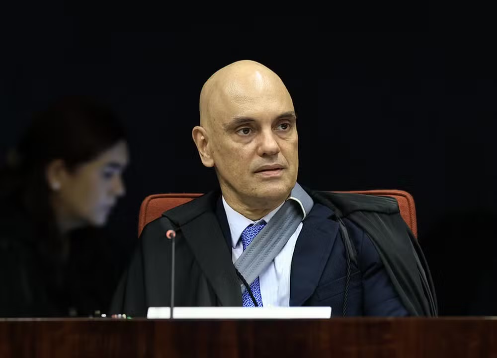 'Não vou permitir circo no meu tribunal', diz Moraes a advogado