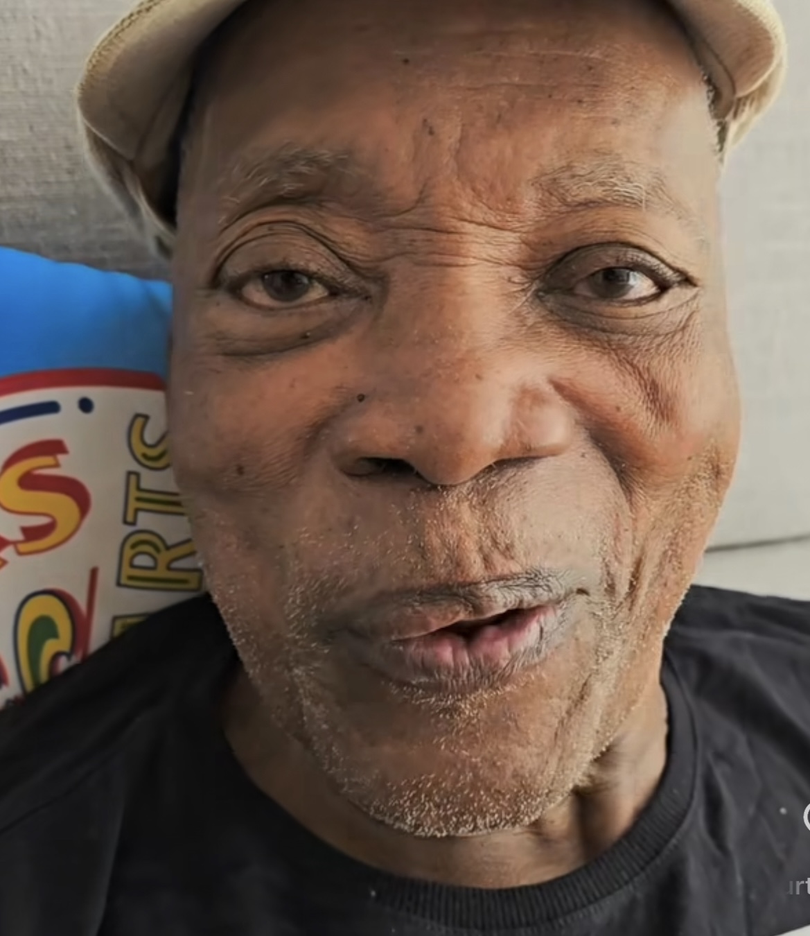 Milton Nascimento se pronuncia após ficar sem lugar no Grammy