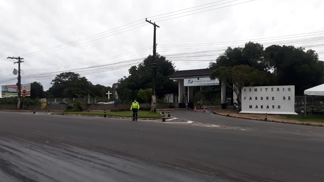 Ruas próximas a cemitérios serão interditadas no dia das mães em Manaus