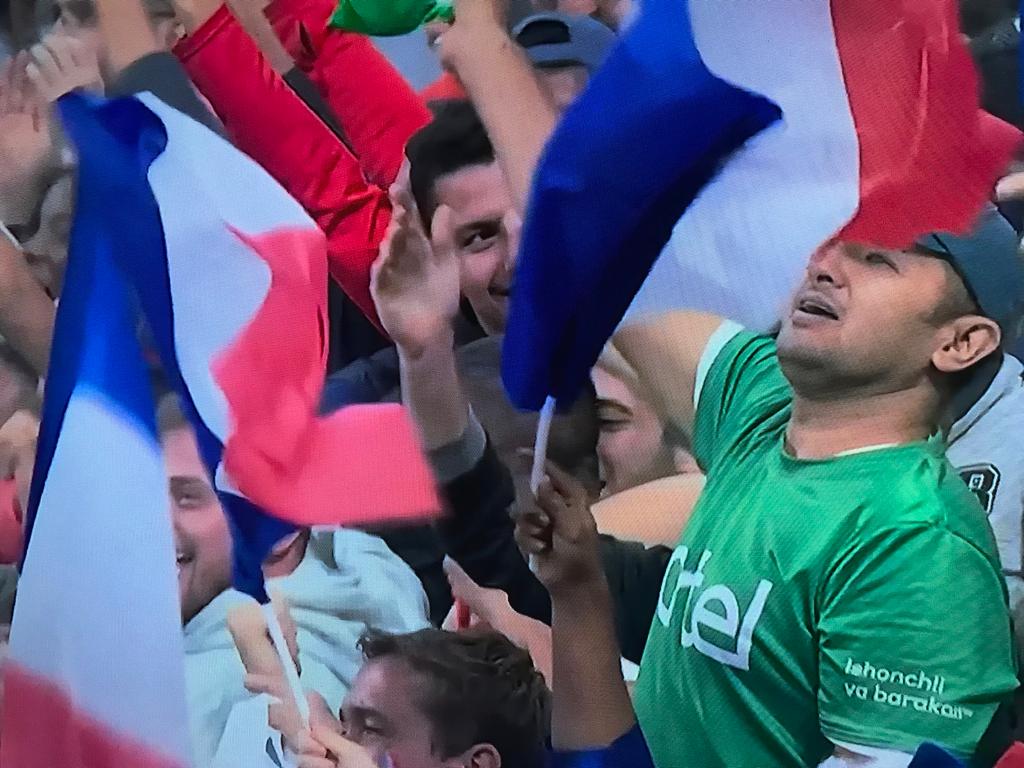 França despacha Inglaterra e está nas semifinais da Copa do Mundo