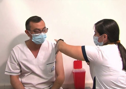 China aprova vacina da Sinopharm contra covid-19