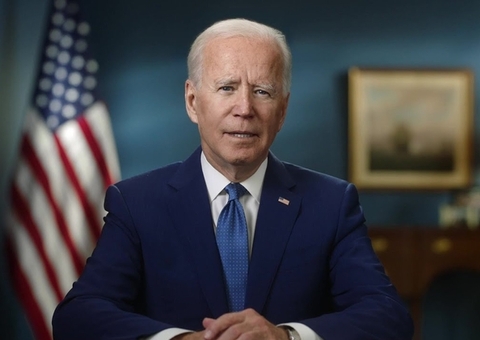 Em primeiro dia de mandato, Biden intensifica medidas contra a Covid-19