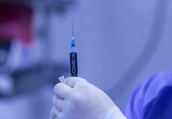 Empresa americana afirma ter vacina 94,5% eficaz contra Coronavírus