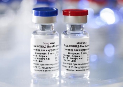 Rússia divulga que Sputnik V protegeu voluntários de casos graves da Covid