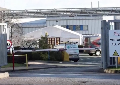 Suposta bomba faz fábrica da vacina de oxford ser esvaziada no Reino Unido