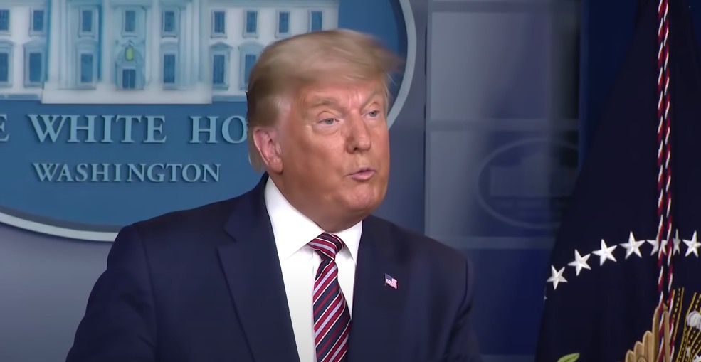 Trump fala sobre vitória de Biden: 'eu não admito nada! foi fraudada'