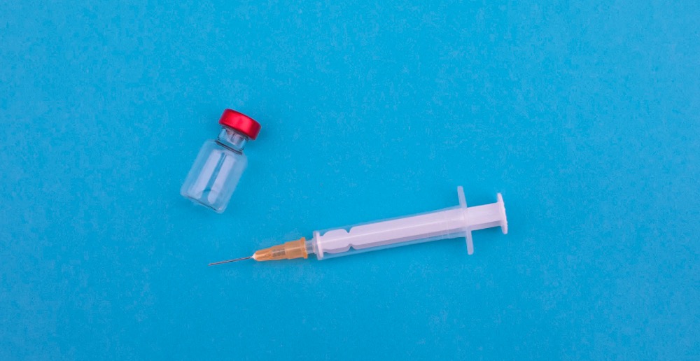 Vacina da Moderna é aprovada por comitê de cientistas nos EUA