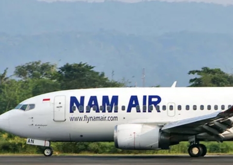 Avião desaparece 4 minutos após decolar na Indonésia 