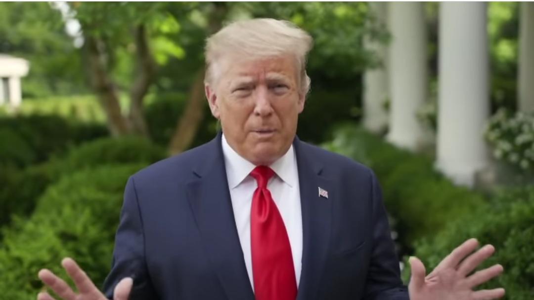 Ex-modelo acusa Trump de abuso sexual