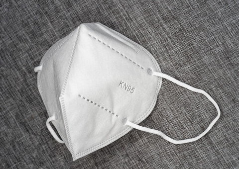 Países da Europa passam a exigir máscaras FFP2 e N95 contra nova variante