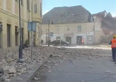 Terremoto de magnitude 6,4 sacode a Croácia e faz prédios desmoronarem 