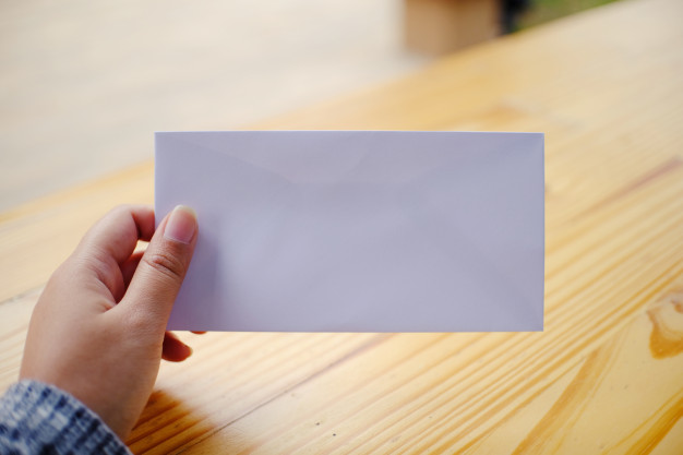 Mulher suspeita de tentar matar Trump com carta envenenada é presa nos EUA