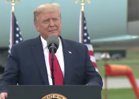 Com Covid-19, Trump tem estado de saúde preocupante, diz fonte