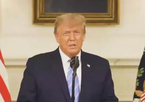 Sob esquema de segurança, deputados analisam impeachment de Trump