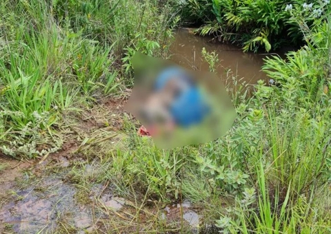 Pescadores encontram corpo de homem concretado em tambor