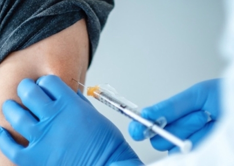 Vacina de Oxford contra a Covid-19 passará por novo teste