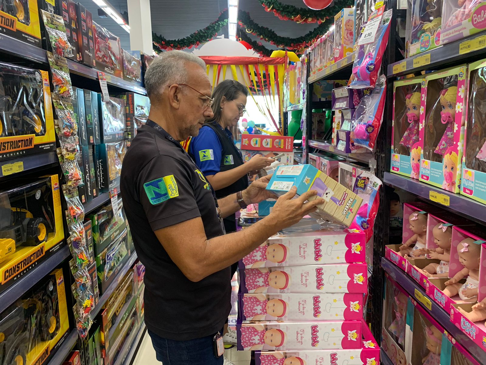 Ipem-AM retira de circulação mais de 2 mil brinquedos irregulares em Manaus