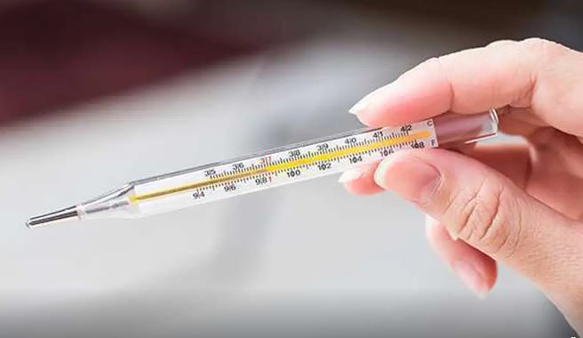 Anvisa proíbe medidor de pressão e termômetro com coluna de mercúrio