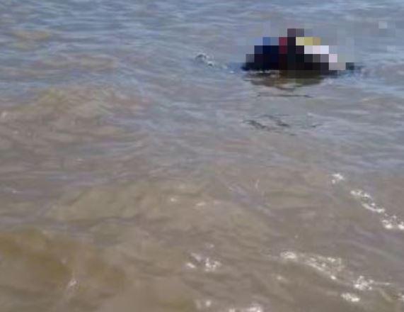 Corpo com mãos amarradas é encontrado por passageiros de lancha no Amazonas