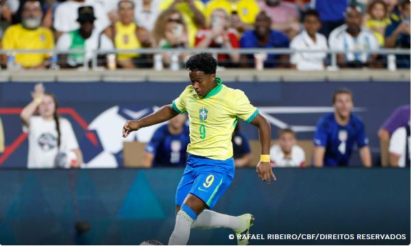 Endrick é convocado para Eliminatórias após corte de Neymar por lesão