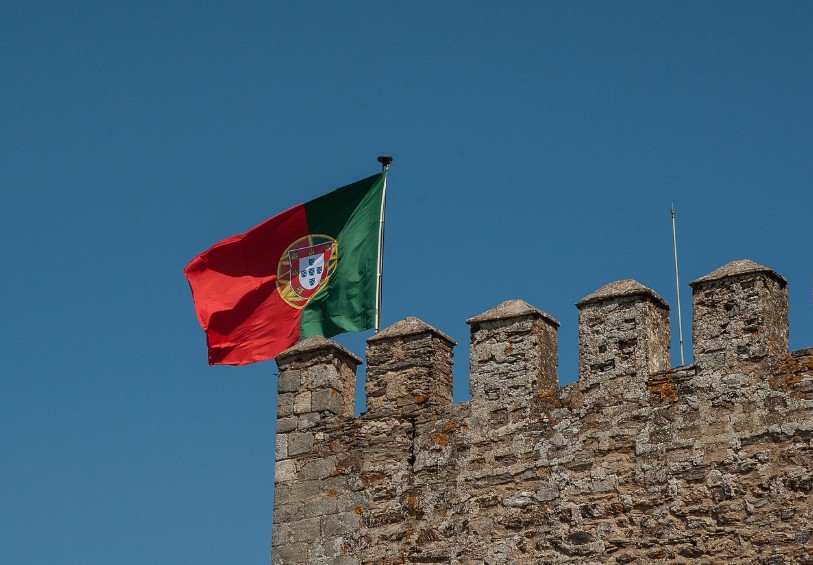 Portugal vota para escolher novo presidente neste domingo