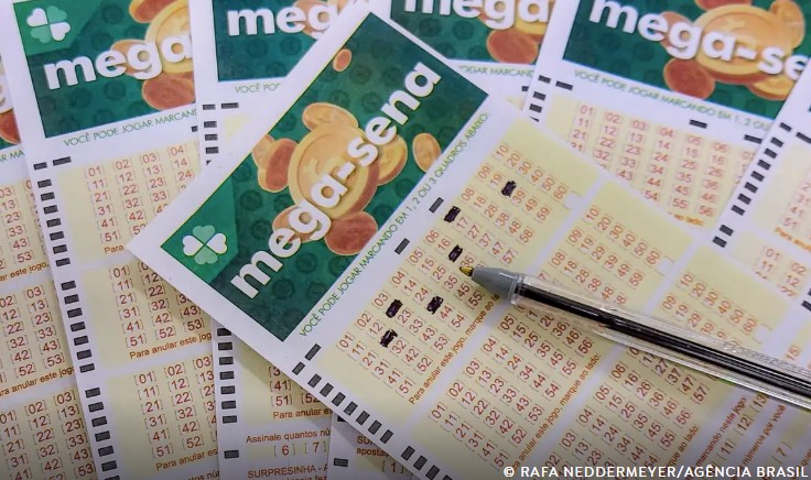 Mega-Sena acumula e prêmio sobe para R$ 10 milhões