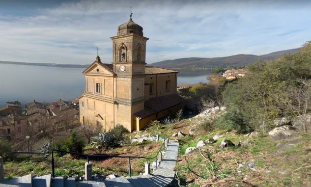 Estátua da Virgem Maria que "chorava sangue" na Itália tinha DNA de vidente