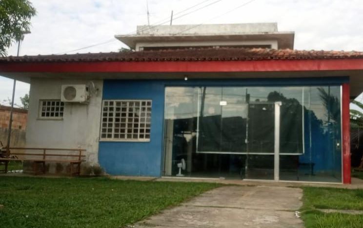 Suspeito de matar amigo durante bebedeira em flutuante é preso no Amazonas