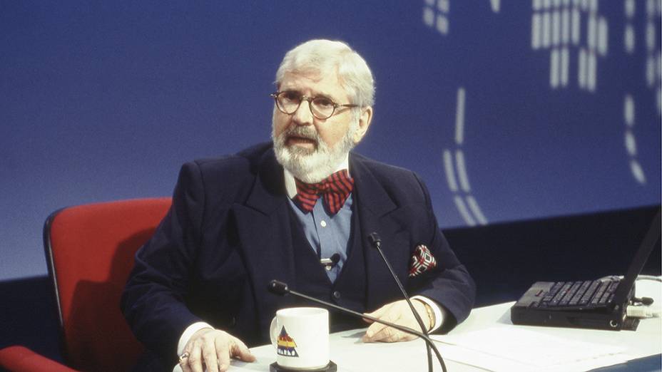 SBT vai exibir última edição do Jô Onze e Meia em homenagem ao apresentador