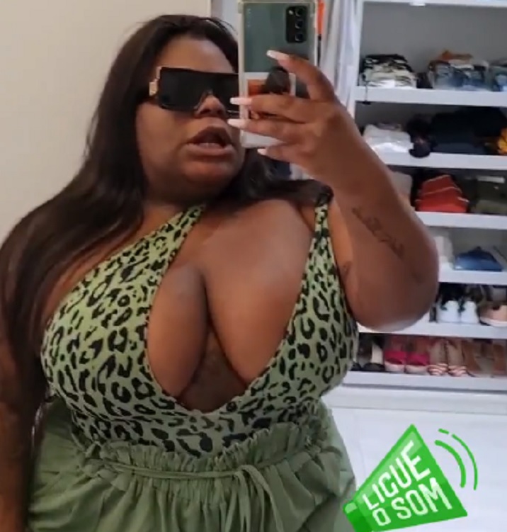 Jojo Todynho dá entrada em hospital para colocar balão gástrico