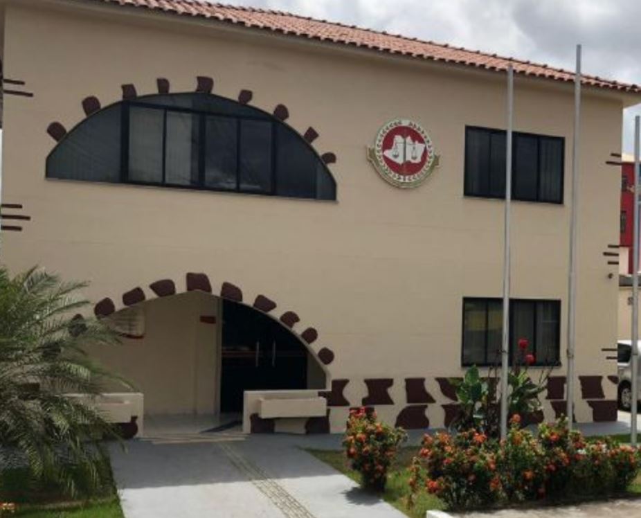 Aprovados em estágio do MP-AM tem até quinta-feira para entregar documentos