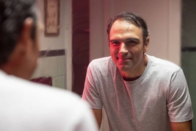 'Vou me mostrar como nunca me mostrei na TV', diz Tadeu Schmidt sobre 'BBB 