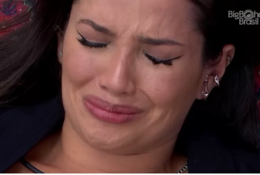 BBB21: Juliette desaba no choro após ser atacada no jogo da discórdia 