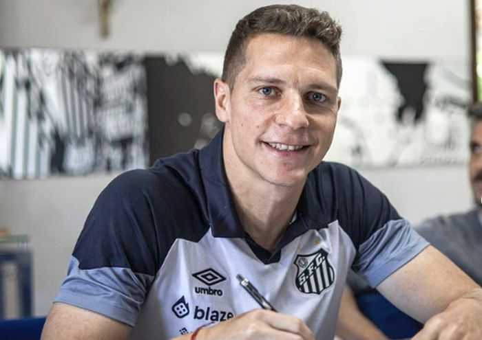 Furch agradece 'lindo gesto' de Soteldo e quer dupla com M.Leonardo