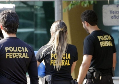 Bretas manda PF fazer busca em escritórios: Advogados de Lula são alvos