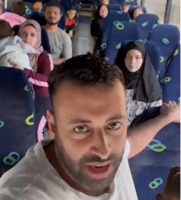 Fronteira do Egito é fechada novamente e brasileiros não conseguem passar