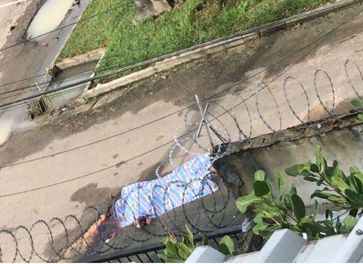 Mulher é encontrada morta com rosto dilacerado a pedradas em Manaus