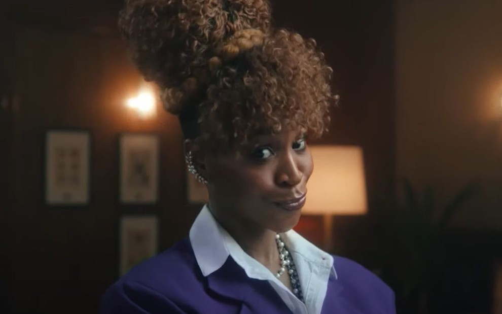 Mamacita Cut: Karol Conká promove estreia de Esquadrão Suicida 2 na HBO Max