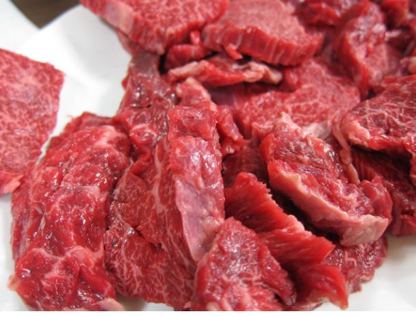 Frigoríficos terão que provar origem da carne para empréstimo em bancos