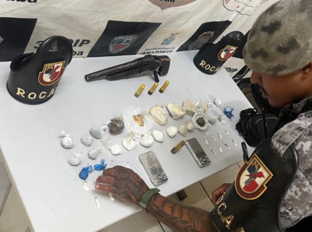 Homem é morto após fazer família refém no Amazonas