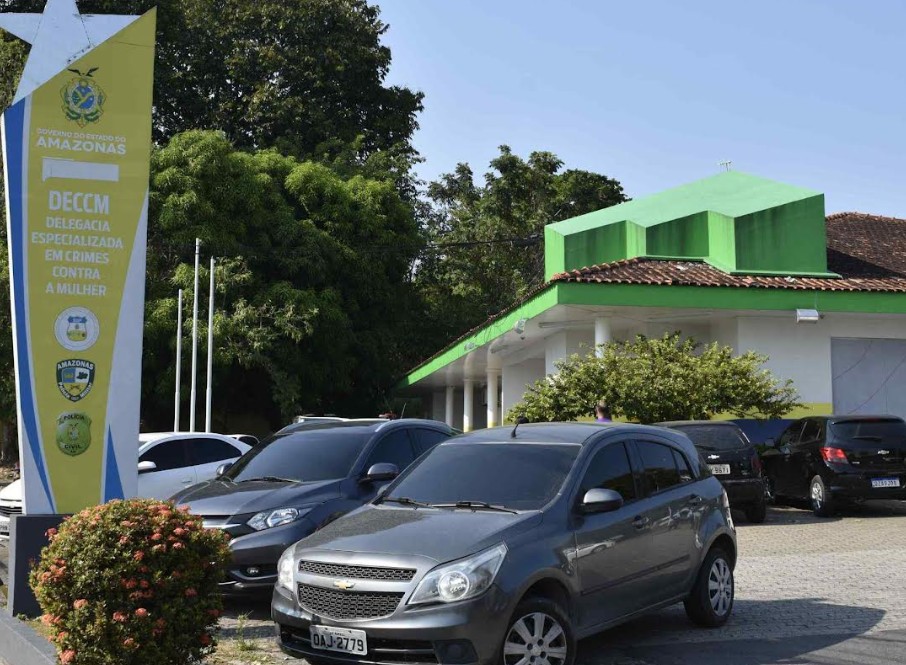 Foragido da Justiça é preso ao impedir ex de entrar em casa em Manaus