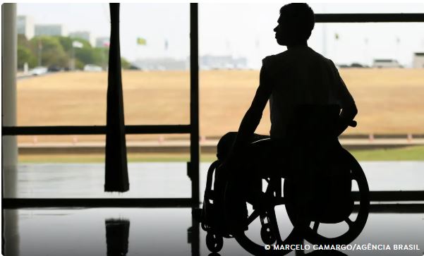 Lula sanciona com vetos projeto que muda regras para BPC