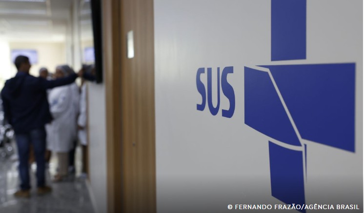 Lula sanciona lei que acelera atendimento de especialistas no SUS