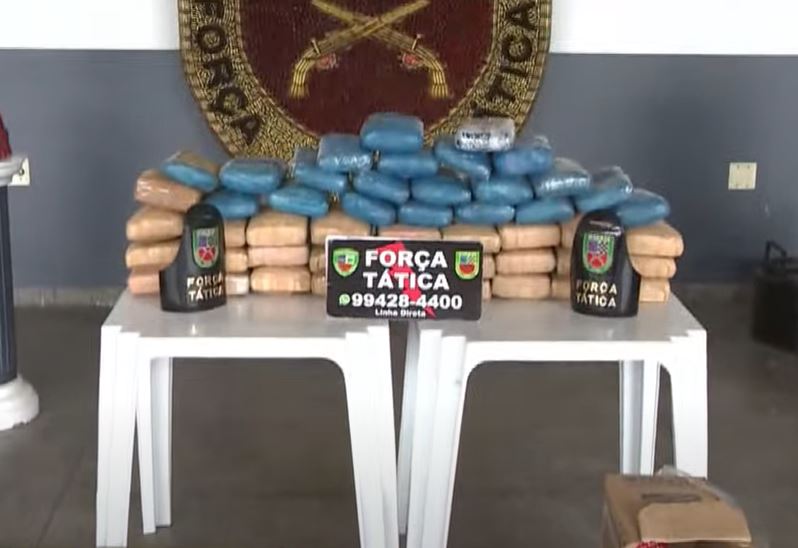 Grupo é preso transportando 50 Kg de drogas em porto de Manaus 
