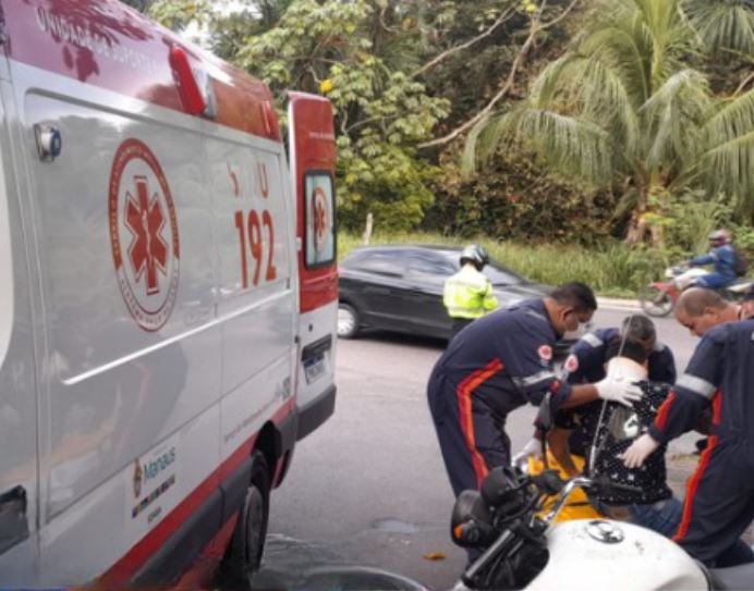 Acidente: Motociclista é atropelado ao atravessar cruzamento em Manaus