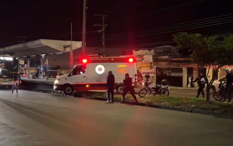 Agente de segurança é atropelado ao sair do trabalho em Manaus