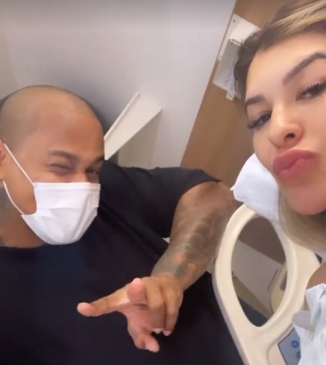 Nasce filha de Leo Santana e Lorena Improta