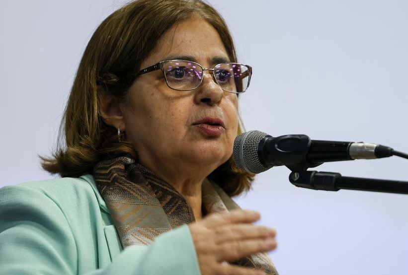 Ministra das Mulheres propõe igualdade salarial para homens e mulheres